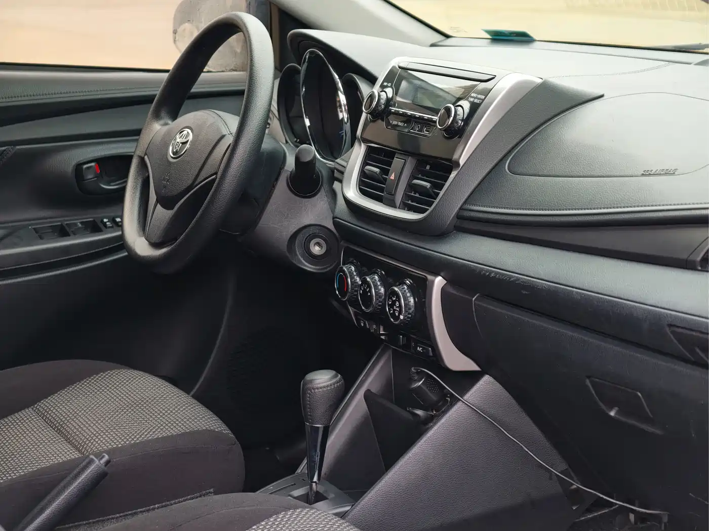 Toyota Vios 2017 1.5L CVT Pioneer фото 16