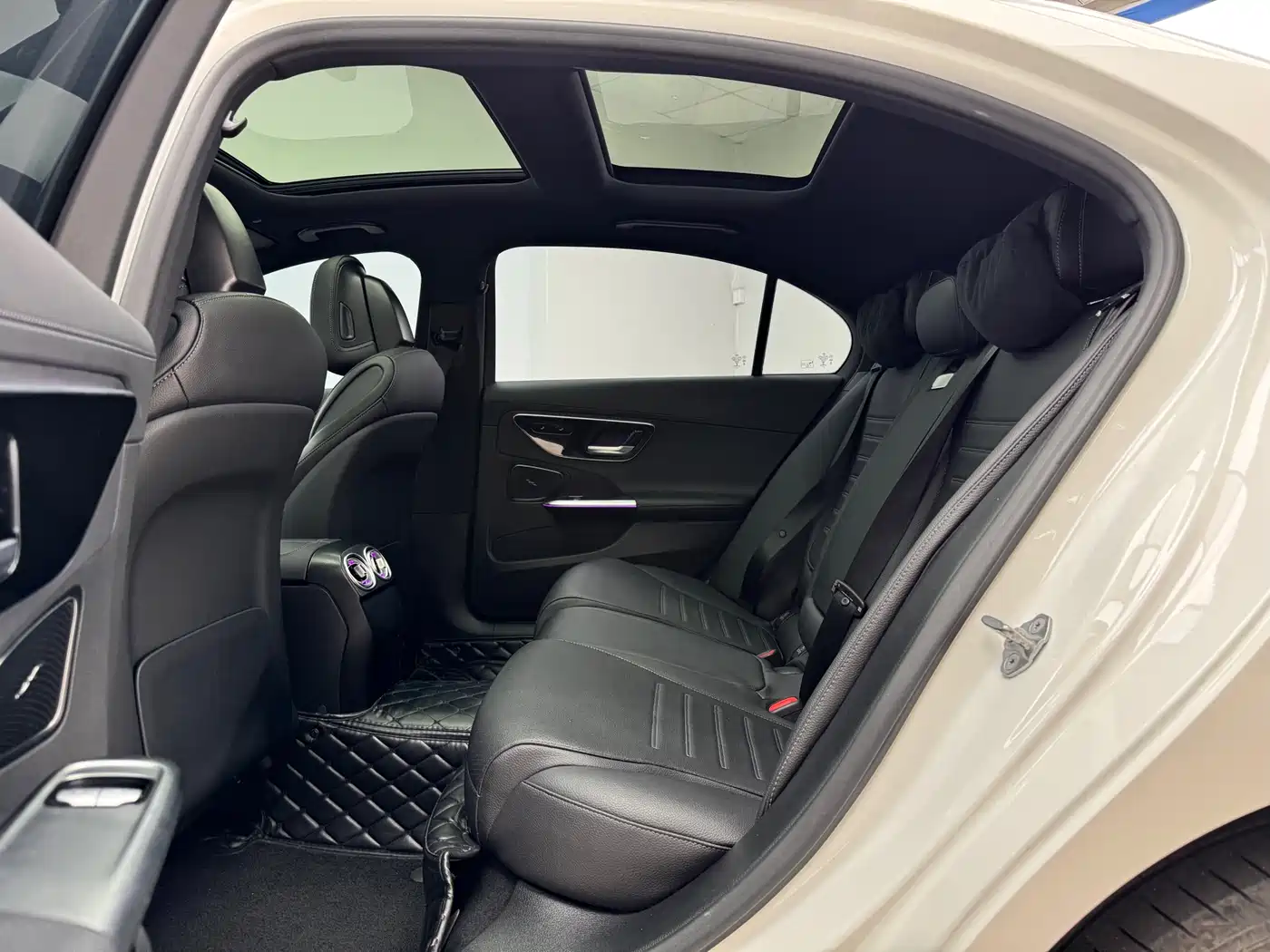 Mercedes-Benz C-Class 2022 C 260 L Sport Edition фото 9