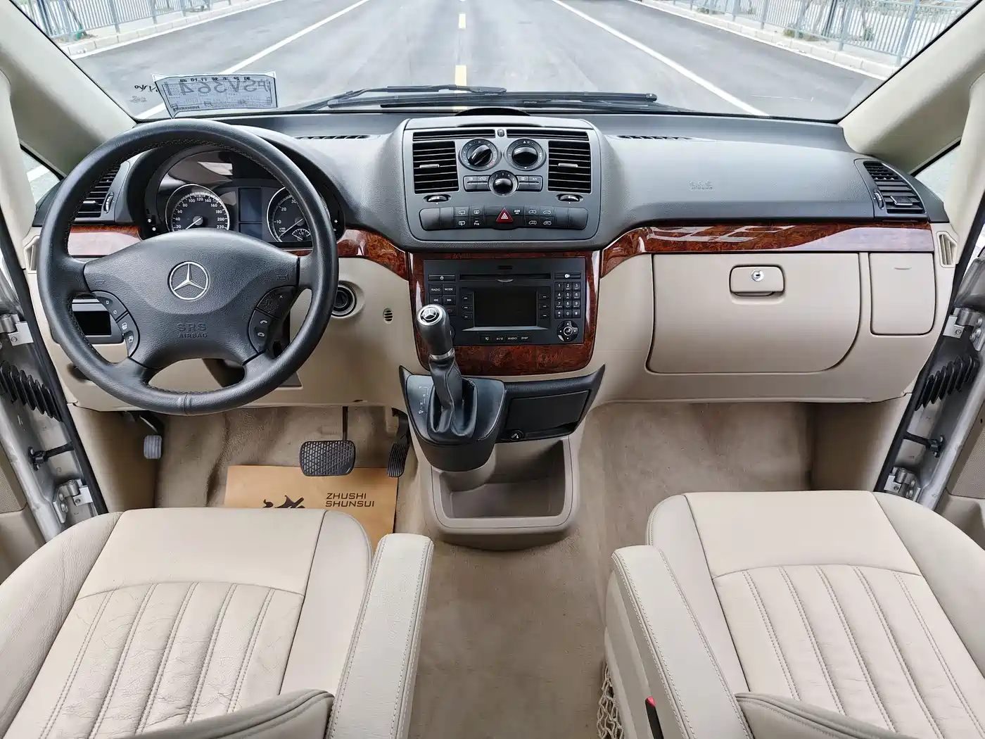 Mercedes-Benz Viano 2013 3.0L Comfort Edition фото 14