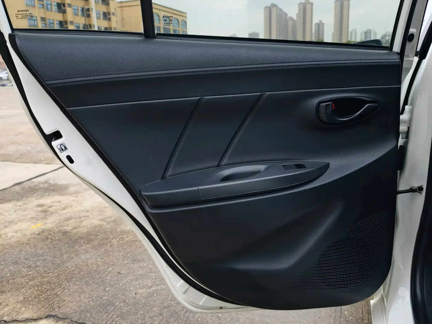 Toyota Vios 2017 1.5L CVT Pioneer фото 30