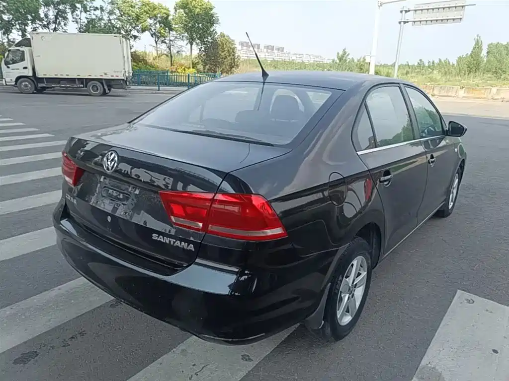 Volkswagen Santana 2015 1.4L Manual Trend Edition фото 7