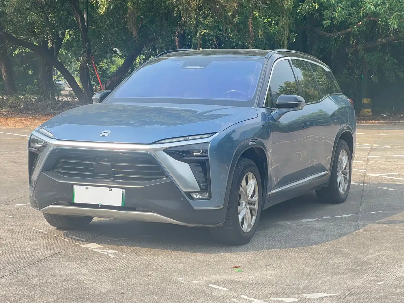 NIO ES8 2021 2020 580KM 7-Seater