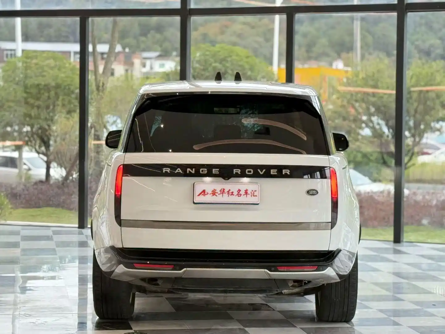 Фото 4 - Land Rover Range Rover