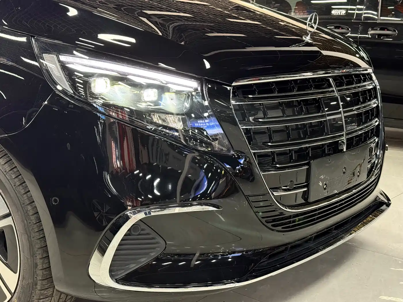 MERCEDES-BENZ VITO