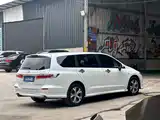 Фото 4 - Honda Odyssey