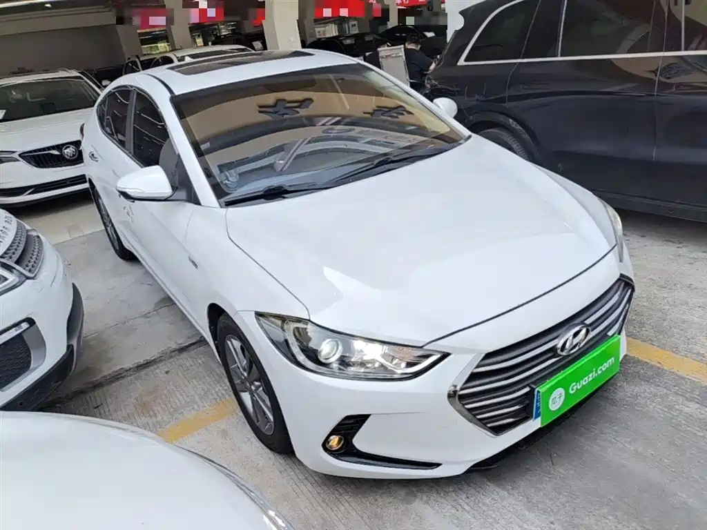 Hyundai Elantra 2016 1.4T DCT Dynamic·Elite Edition фото 4