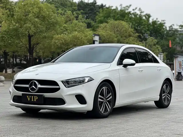 MERCEDES-BENZ A CLASS