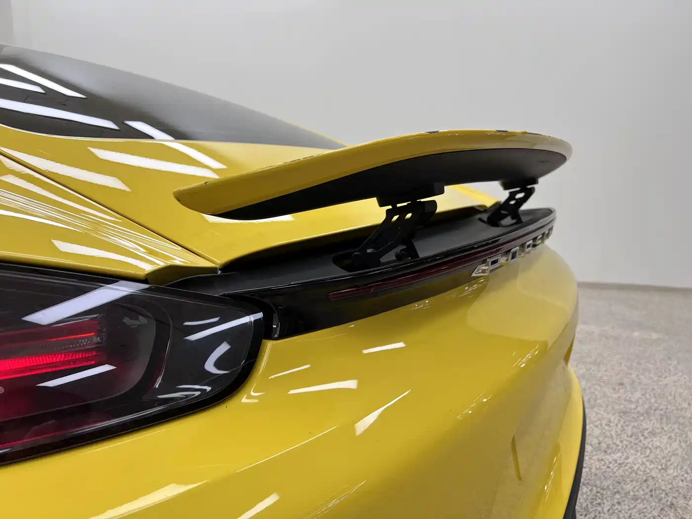 Porsche 718 2016 Cayman 2.0T фото 13