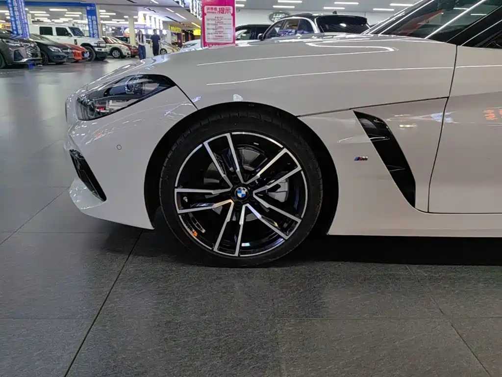 BMW Z4 2024 2023 sDrive 25i M Sport Package