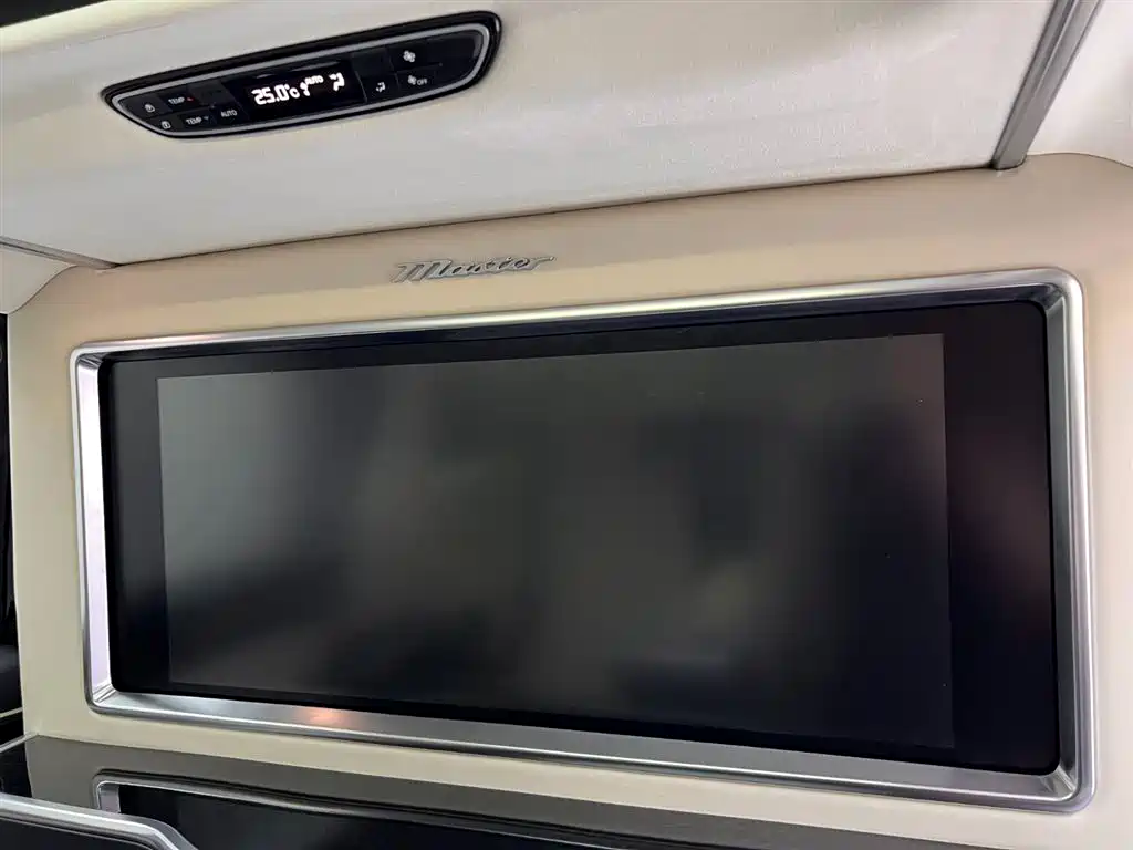 GAC Trumpchi Trumpchi M8 2023 Facelift Master Series 390T 4-seater Royal Premium Edition фото 21