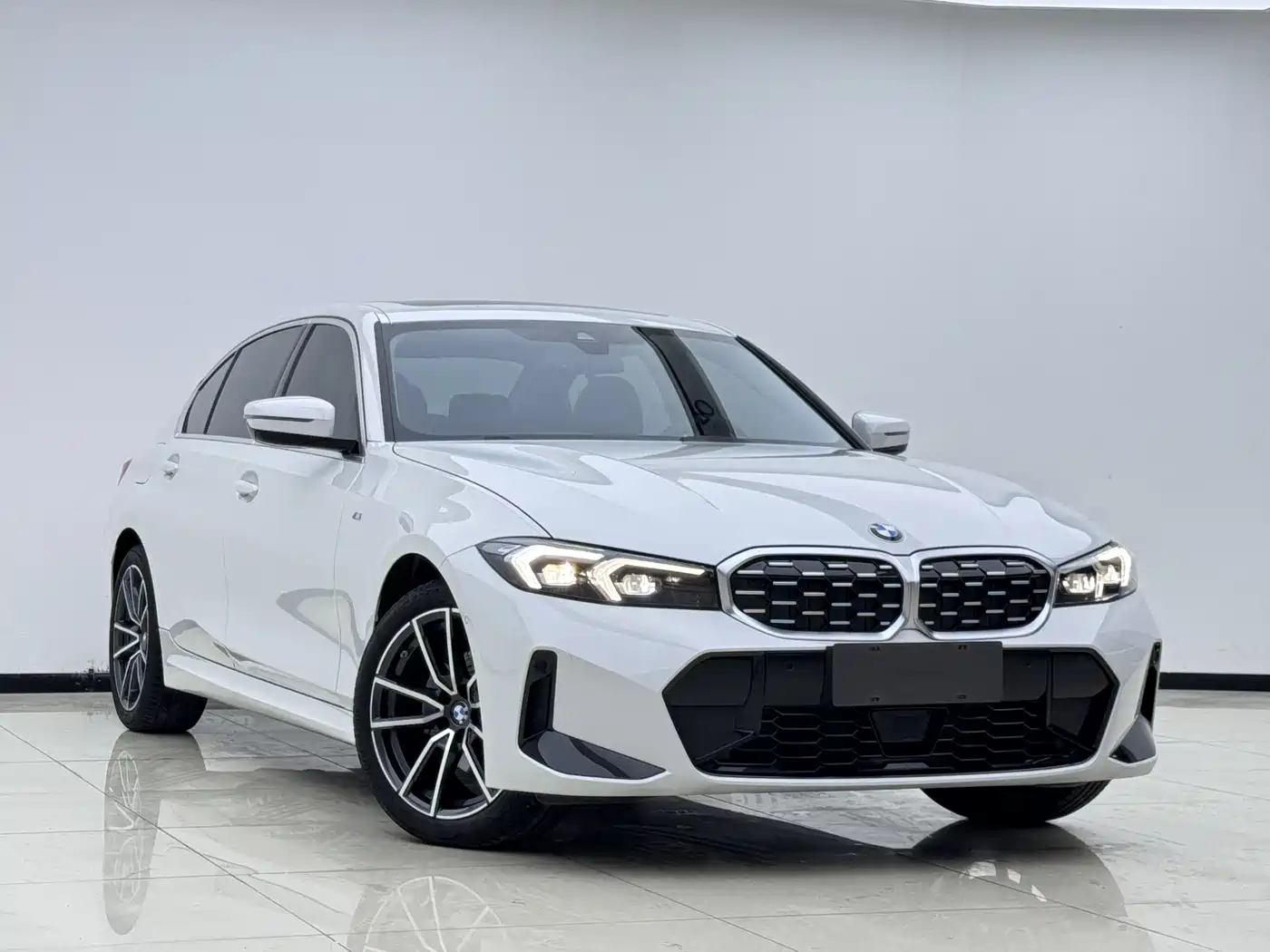 BMW 3 Series 2025 325Li M Sport Package фото 2