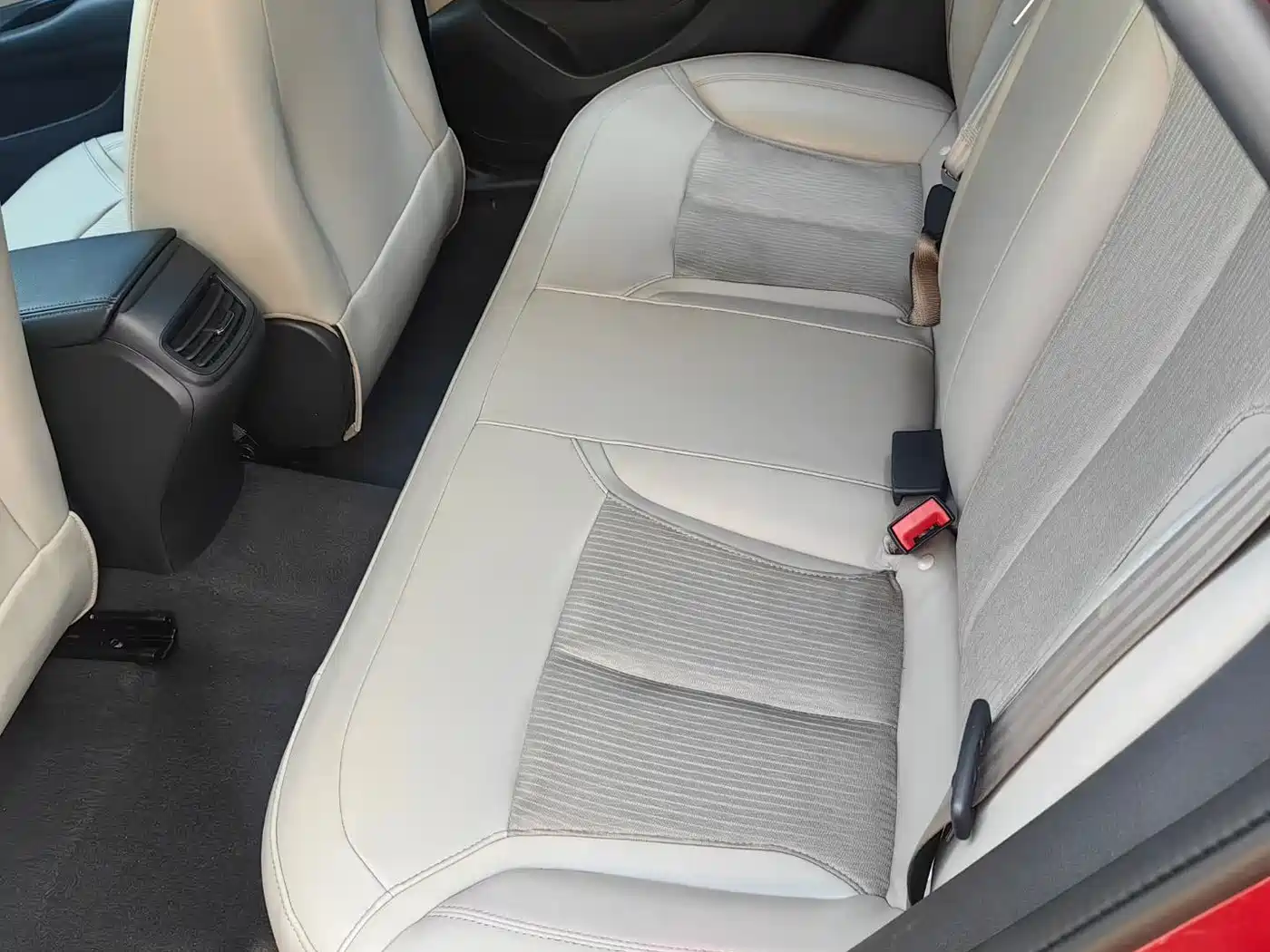 Buick Excelle 2016 15N Automatic Elite фото 7