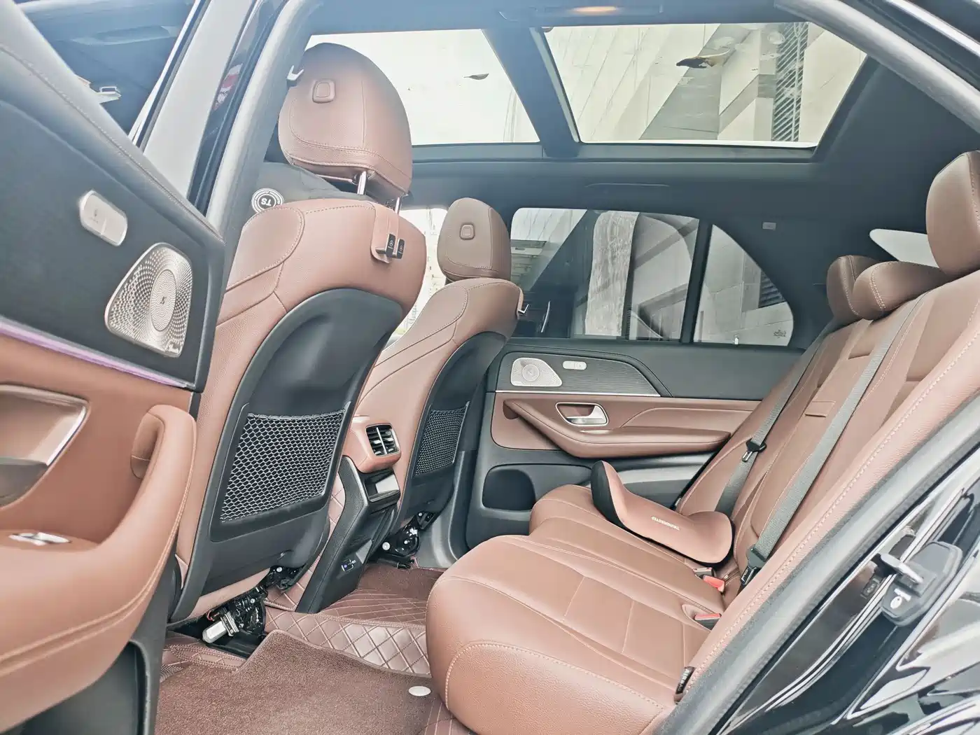 Mercedes-Benz GLE 2024 GLE 450 4MATIC Luxury фото 6