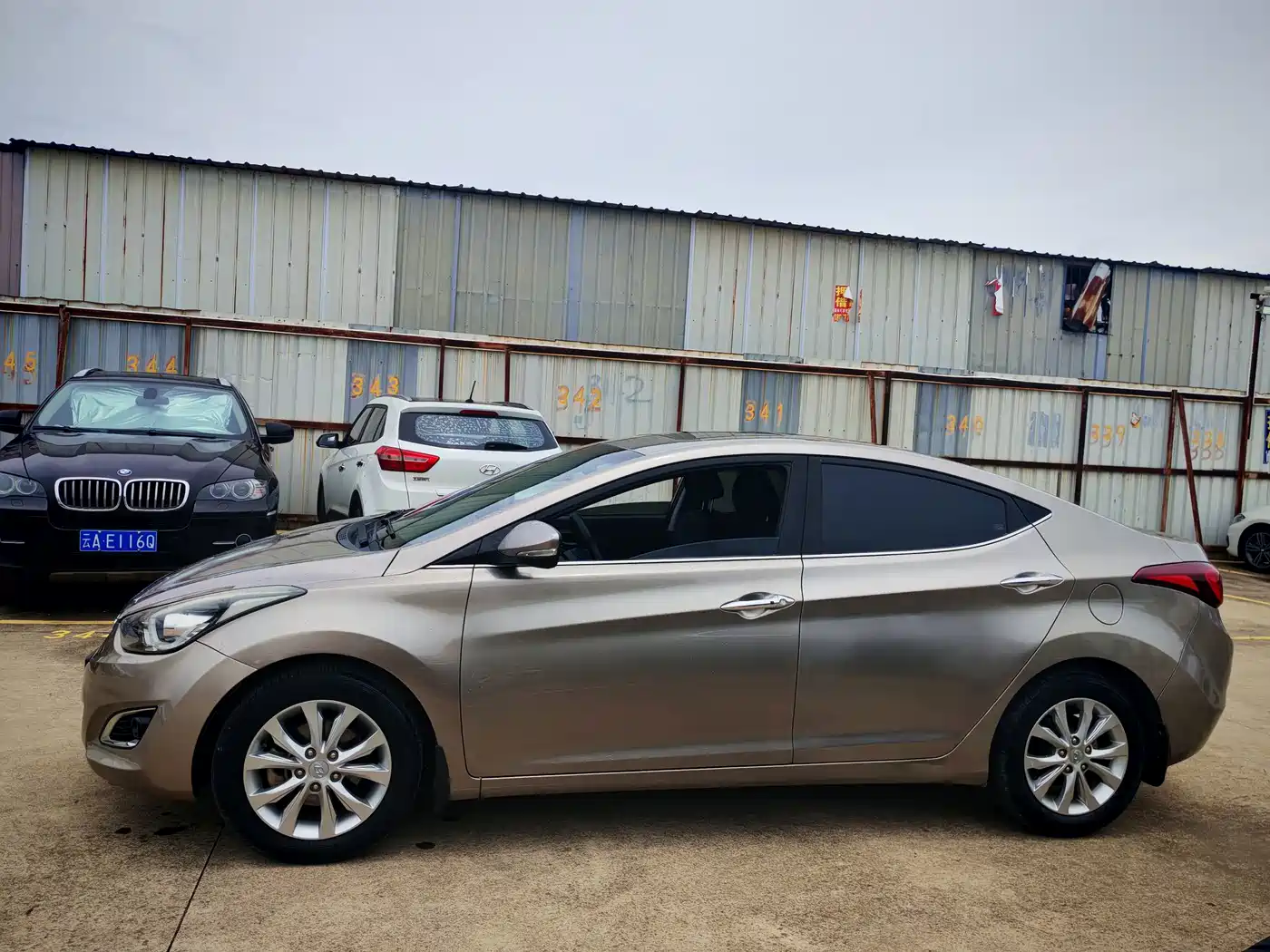 Hyundai Langdong 2017 2016 1.6L Automatic Premium Edition