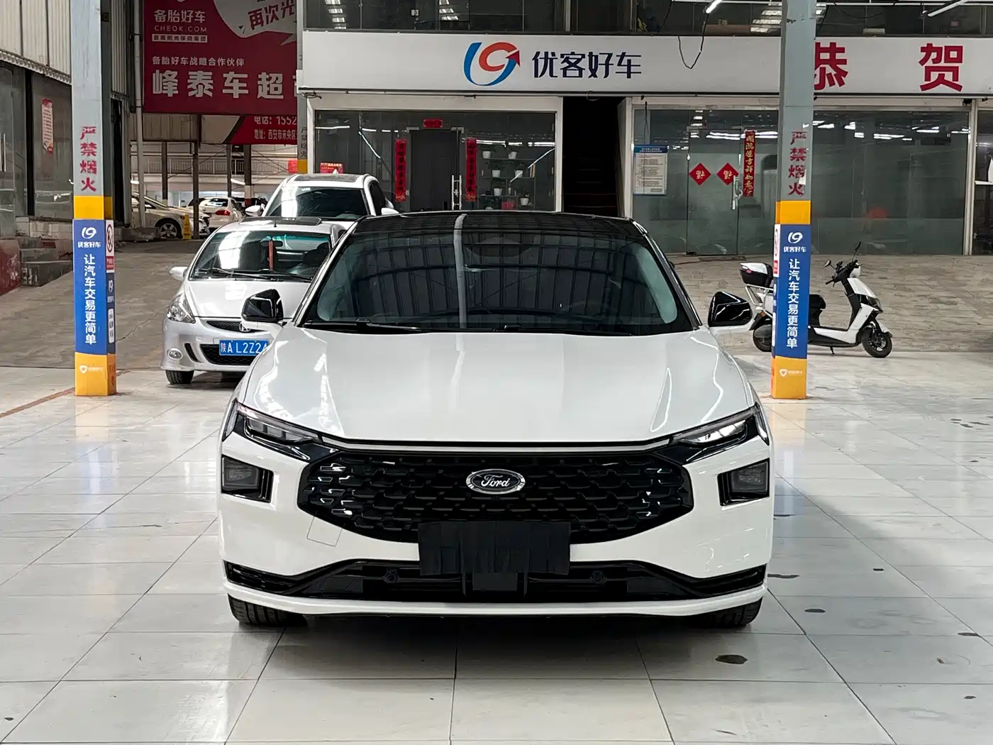 FORD MONDEO