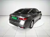 صورة 4 - Nissan Sylphy