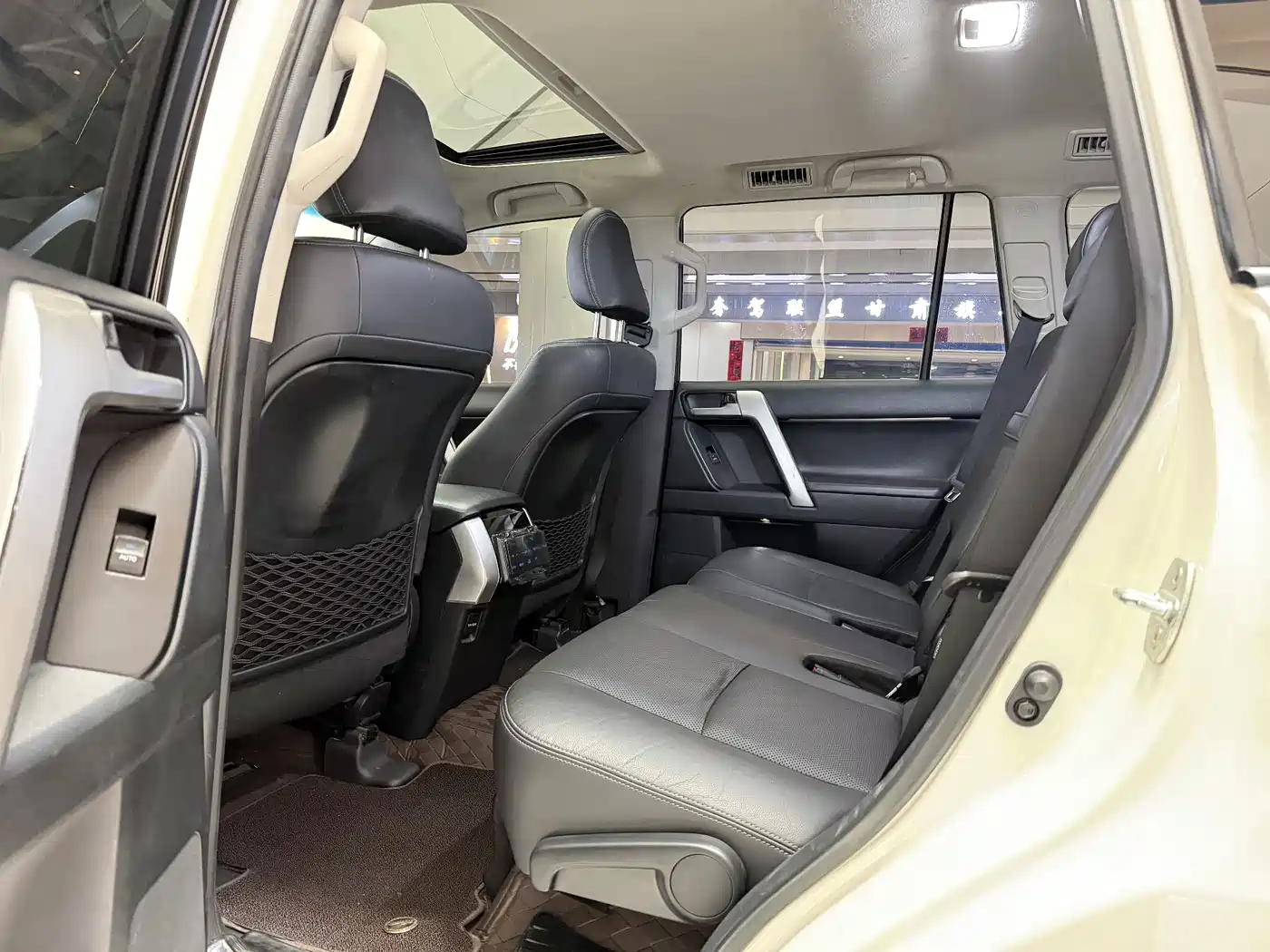 Toyota Prado 2019 3.5L Automatic TX-L Zunxiang Edition with Rear-mounted Spare Tire фото 8