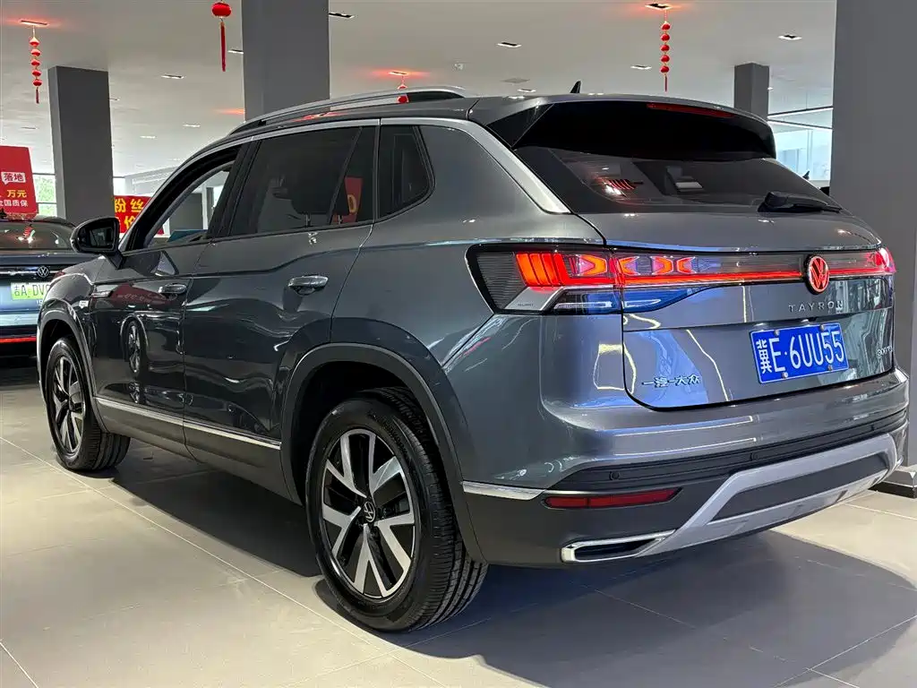 Volkswagen Tayron 2024 300TSI 2WD Luxury Plus Advanced фото 6