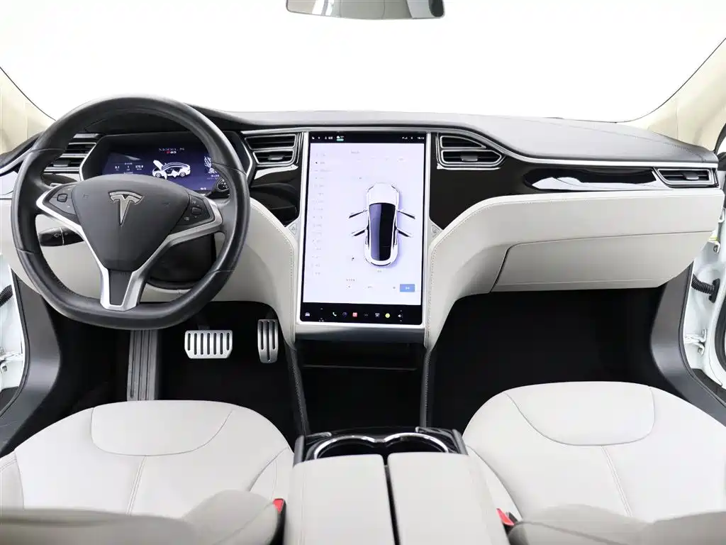Photo 10 - Tesla Model S
