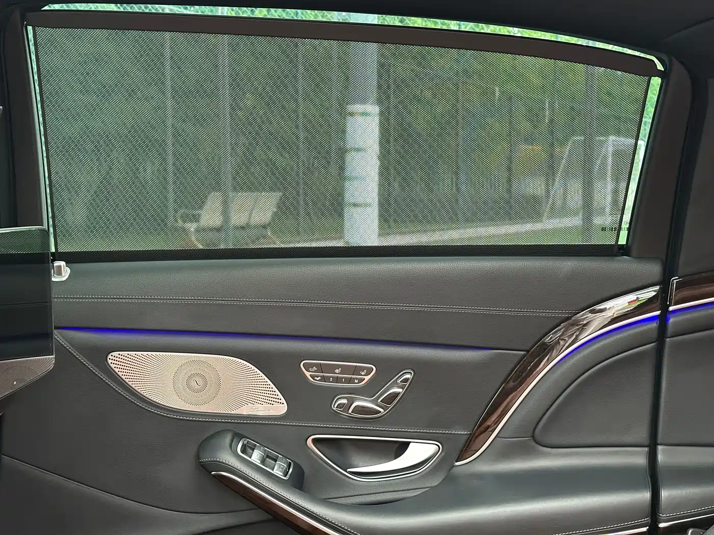 Mercedes-Benz Maybach S-Class 2020 S 450 4MATIC Collector's Edition фото 15