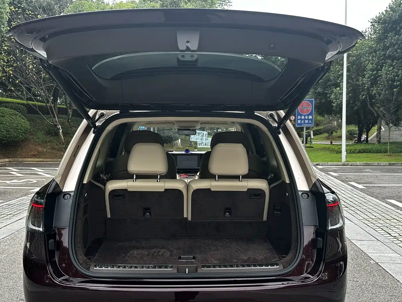AITO Wenjie AITO M9 2026 2025 Extended Range Ultra 52kWh 6-Seater