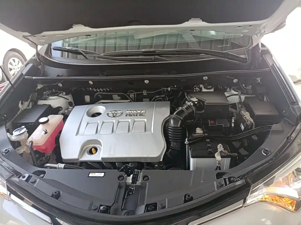 Toyota RAV4 Rongfang 2019 2.0L CVT 2WD Style X Limited Edition China VI фото 20