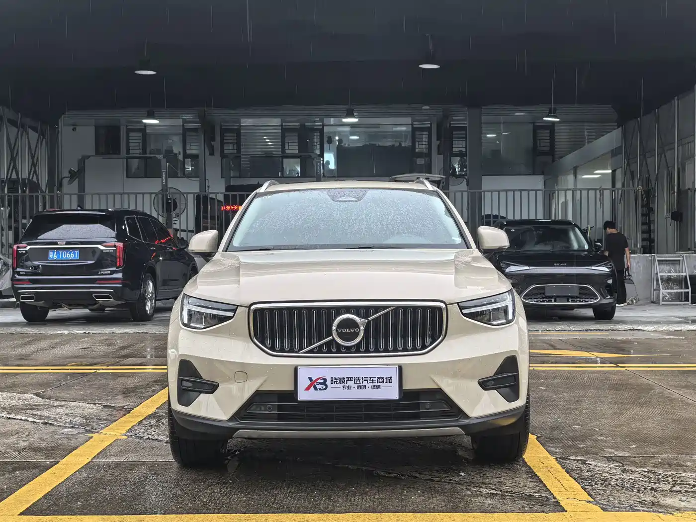 2024 Volvo XC40