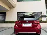 Фото 4 - Lexus CT