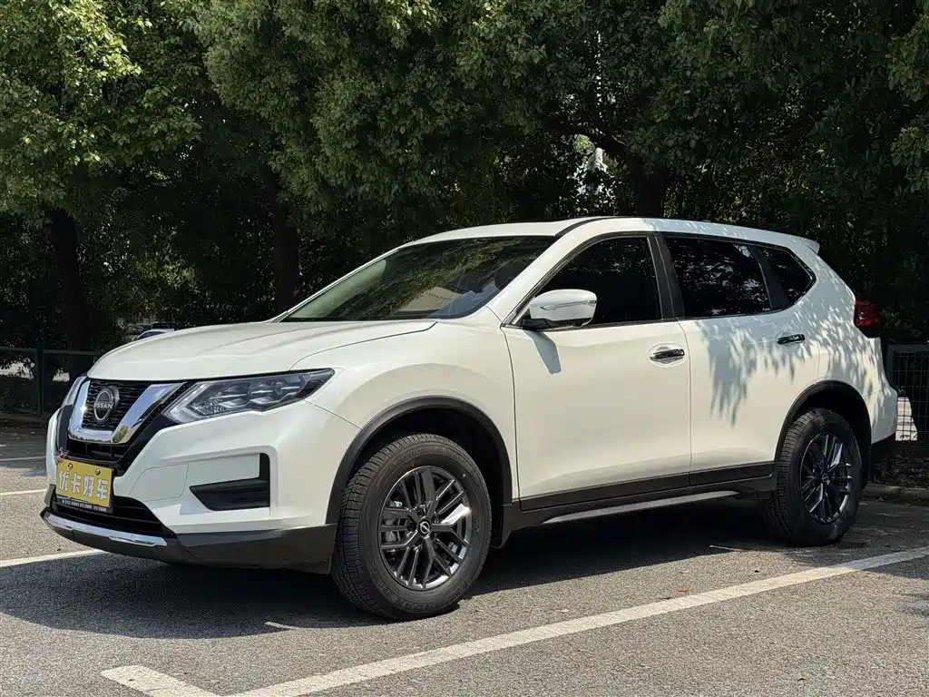 Nissan X-Trail 2025 Honor 2.0L 2WD Leading Edition