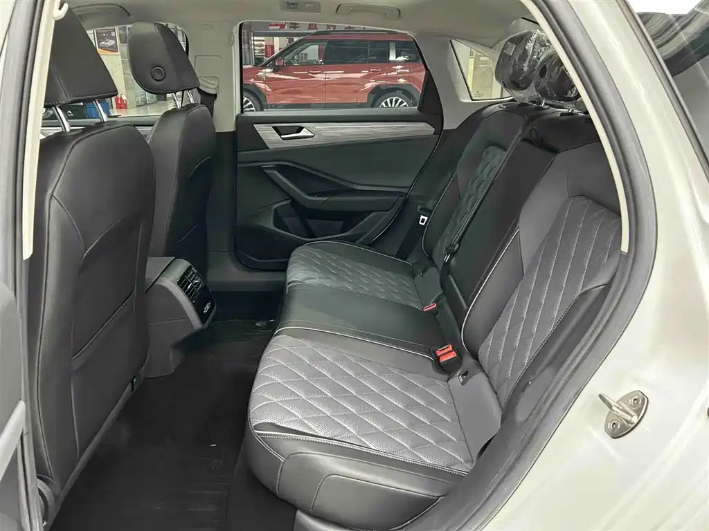 Volkswagen Sagitar 2023 280TSI DSG Beyond Lite фото 14