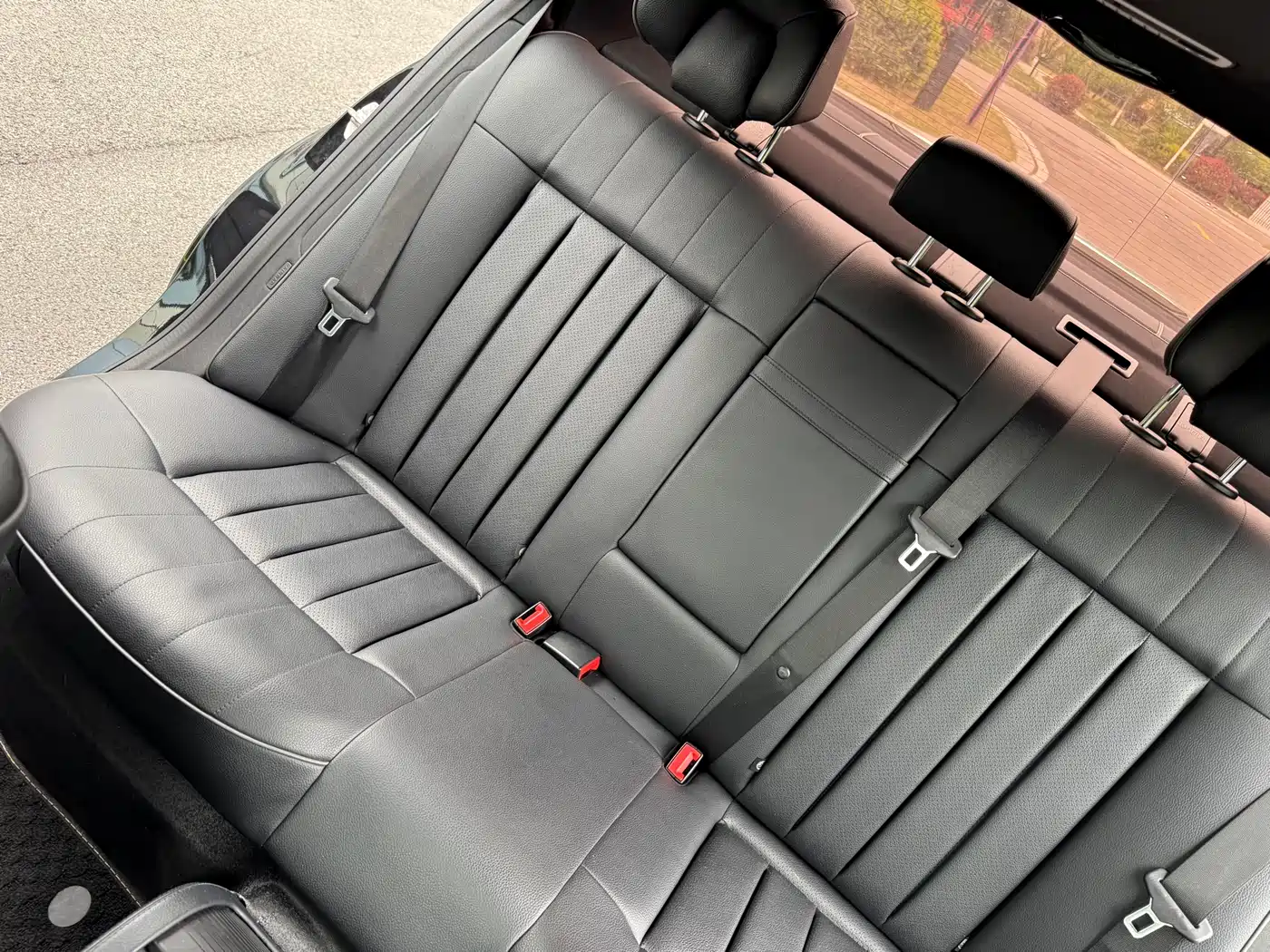 Mercedes-Benz E-Class 2015 E 200 L фото 21
