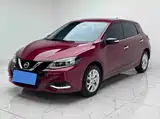 Фото 1 - Nissan Tiida