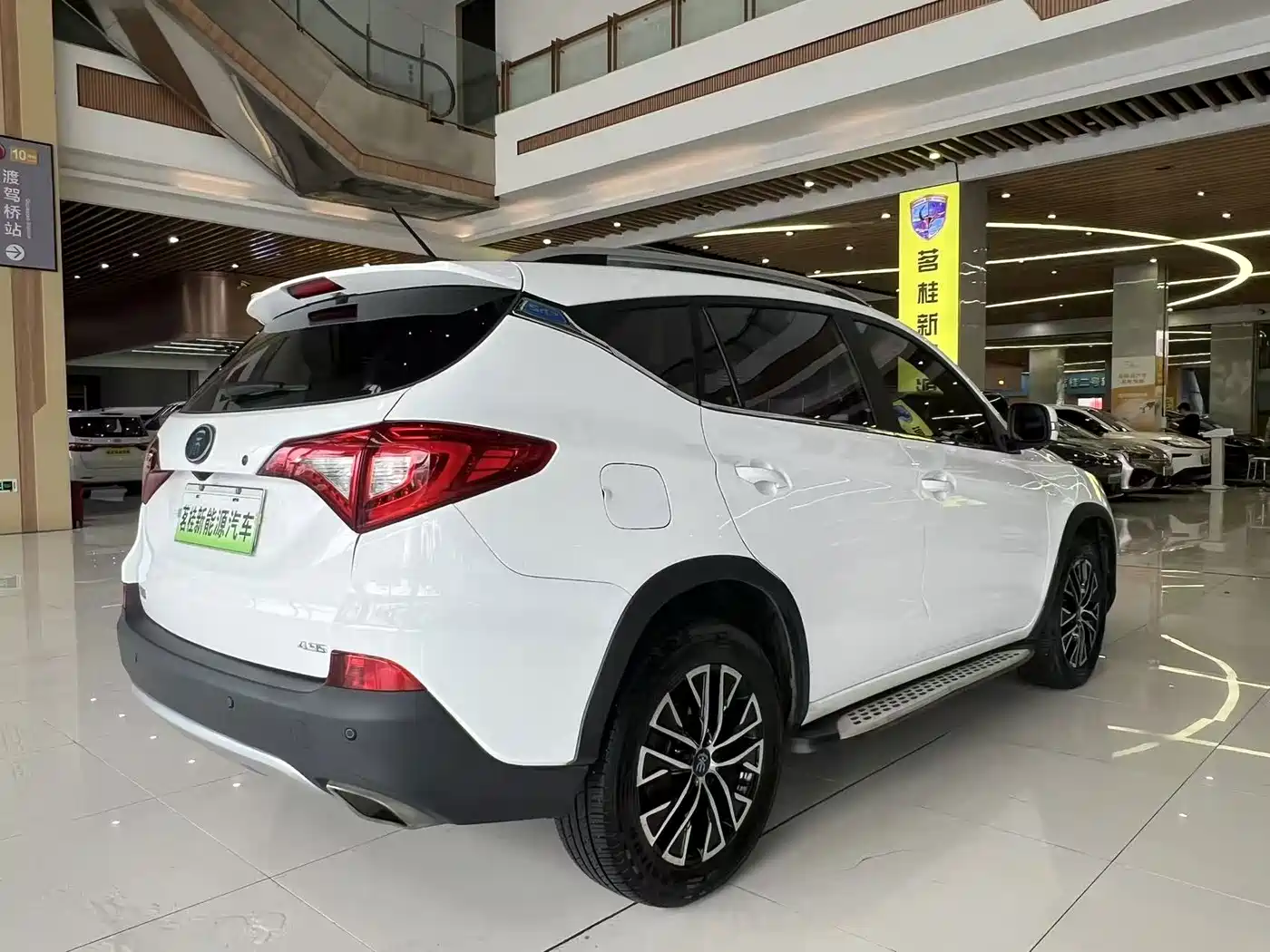 BYD Song New Energy 2018 2017 Song DM 1.5TID Full-time 4WD Luxury