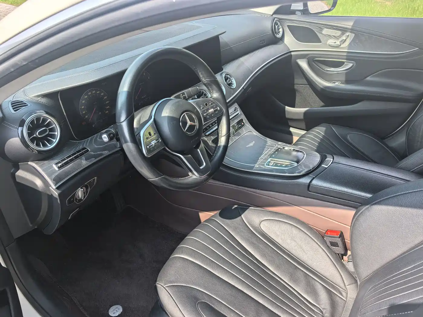 Mercedes-Benz CLS 2018 CLS 300 Dynamic фото 8