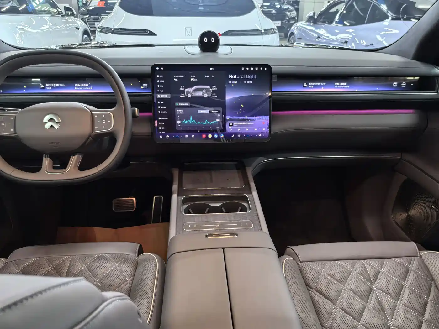 NIO ES8 2026 2025 Model 6-Seat Executive Luxury Edition