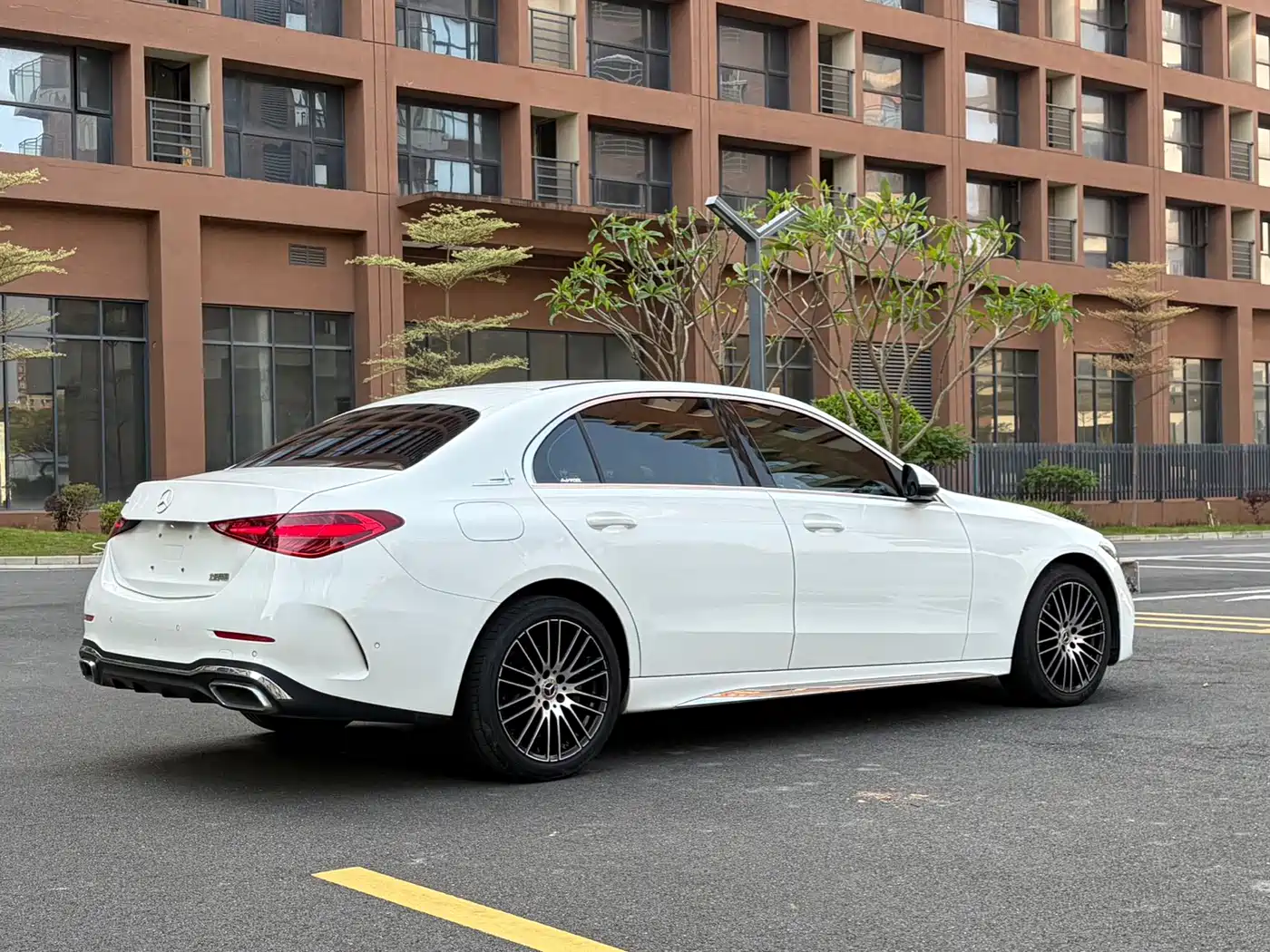 MERCEDES-BENZ C CLASS