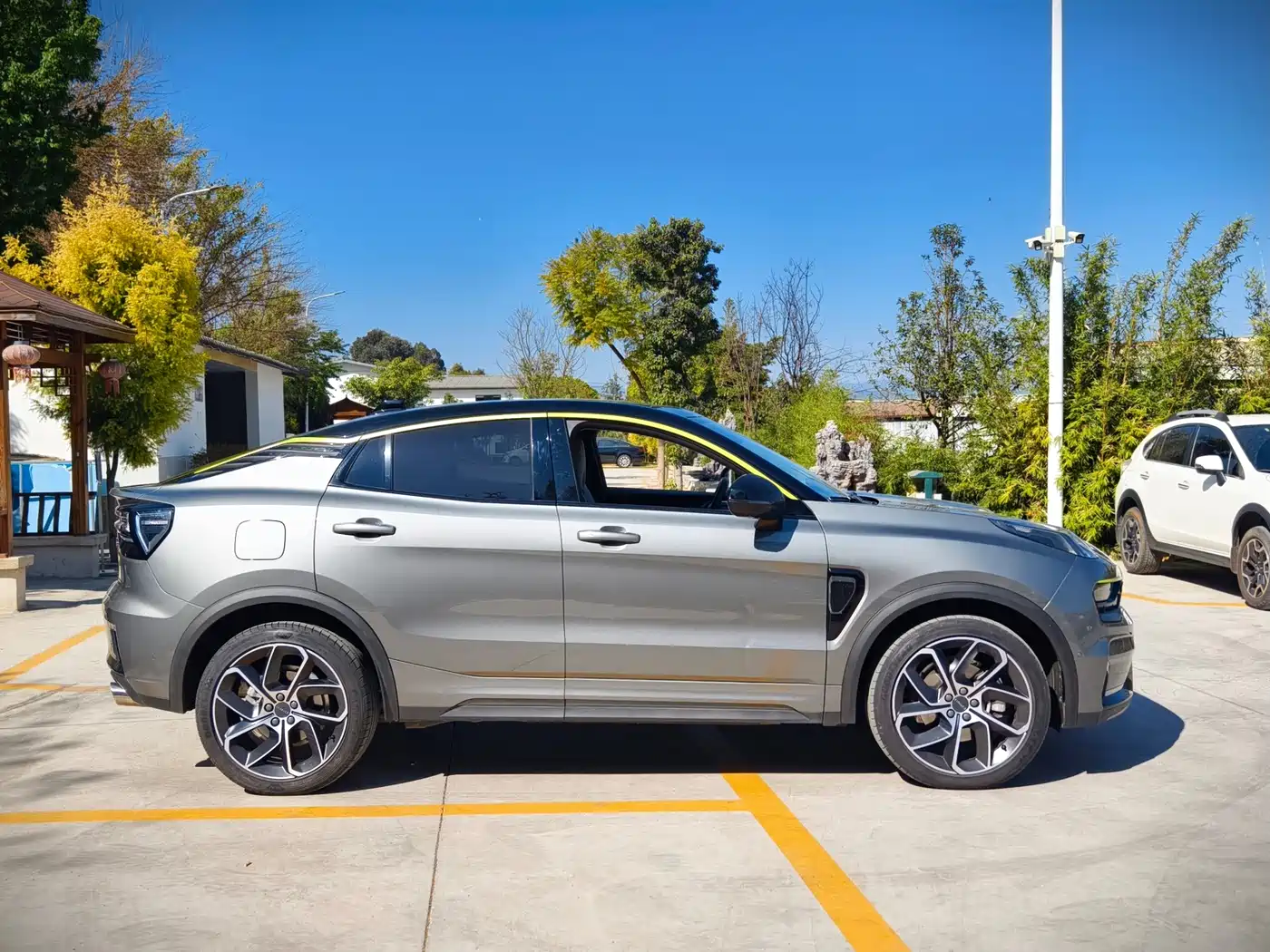 Lynk & Co 05 2020 2.0TD 2WD Shine Halo фото 4