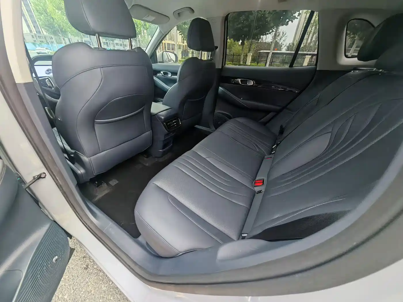 Фото 4 - Geely Galaxy Galaxy E5
