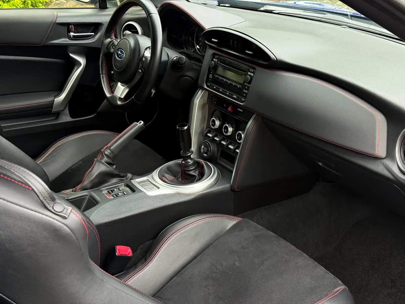 Photo 8 - Subaru BRZ