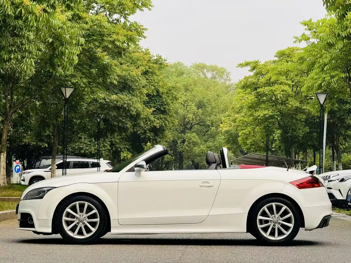 Фото 4 - Audi TT