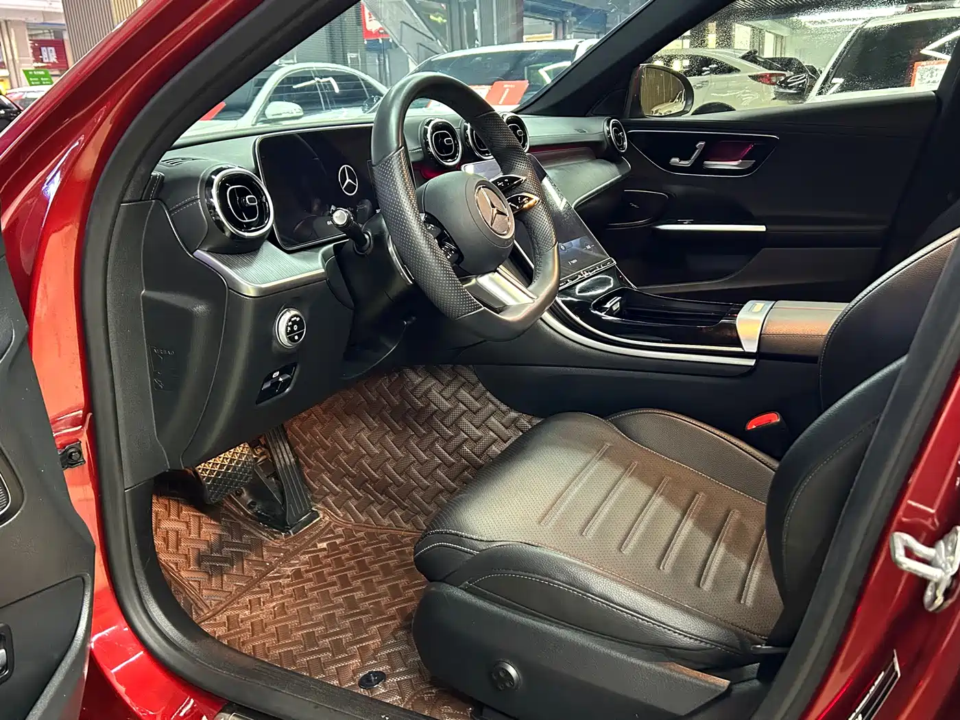 MERCEDES-BENZ CLASS C