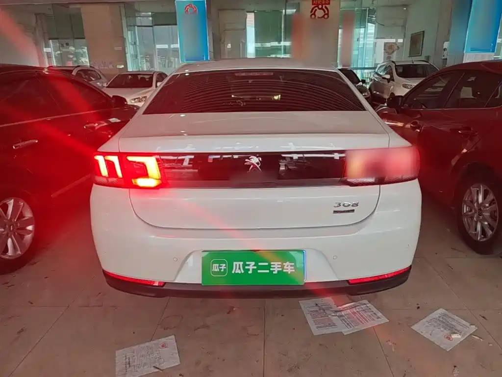 Peugeot 308 2019 230THP Automatic Luxury Edition China V фото 6