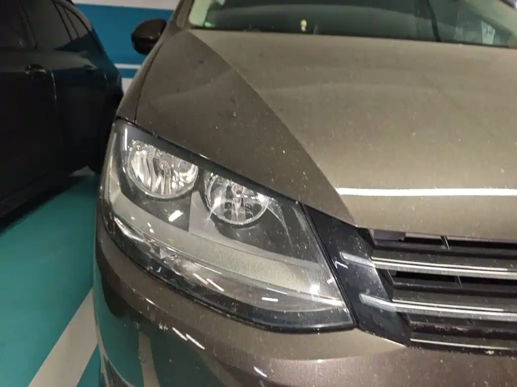 Фото 7 - Volkswagen Sharan