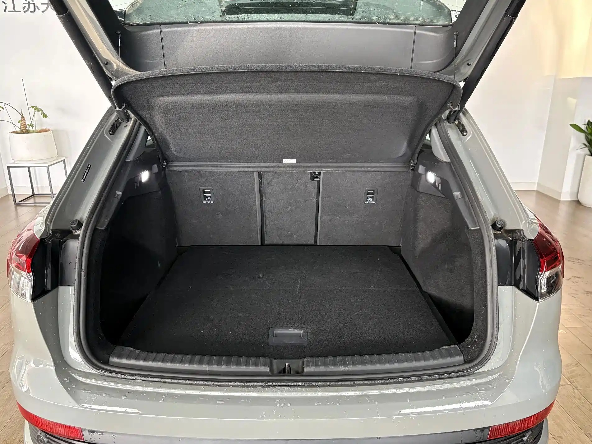 Фото 6 - Audi Q4 e-tron