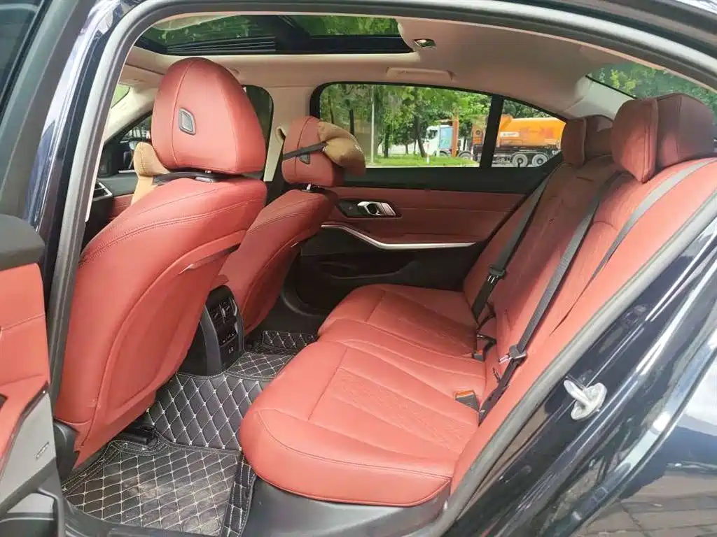 Фото 6 - BMW 3 Series