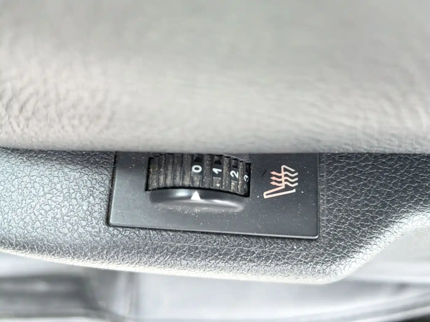 Peugeot 3008 2013 2.0L Automatic Trend Edition фото 13