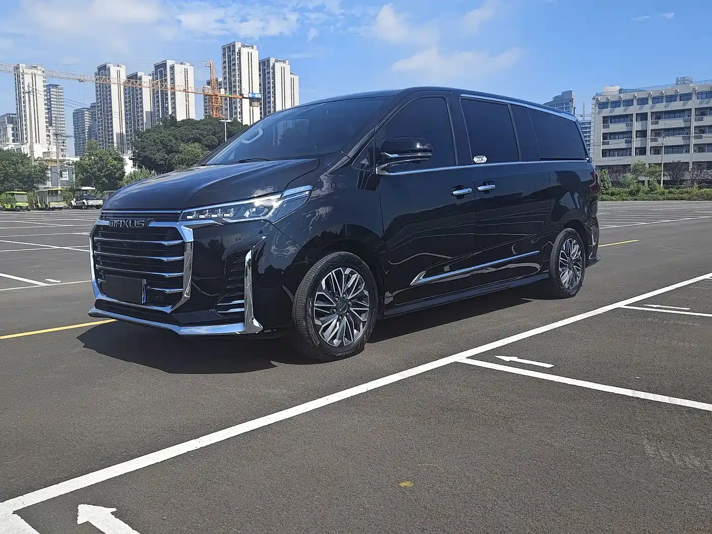 SAIC Maxus Maxus G20 2021 2021 PLUS 2.0T Gasoline Automatic Luxury Executive Edition