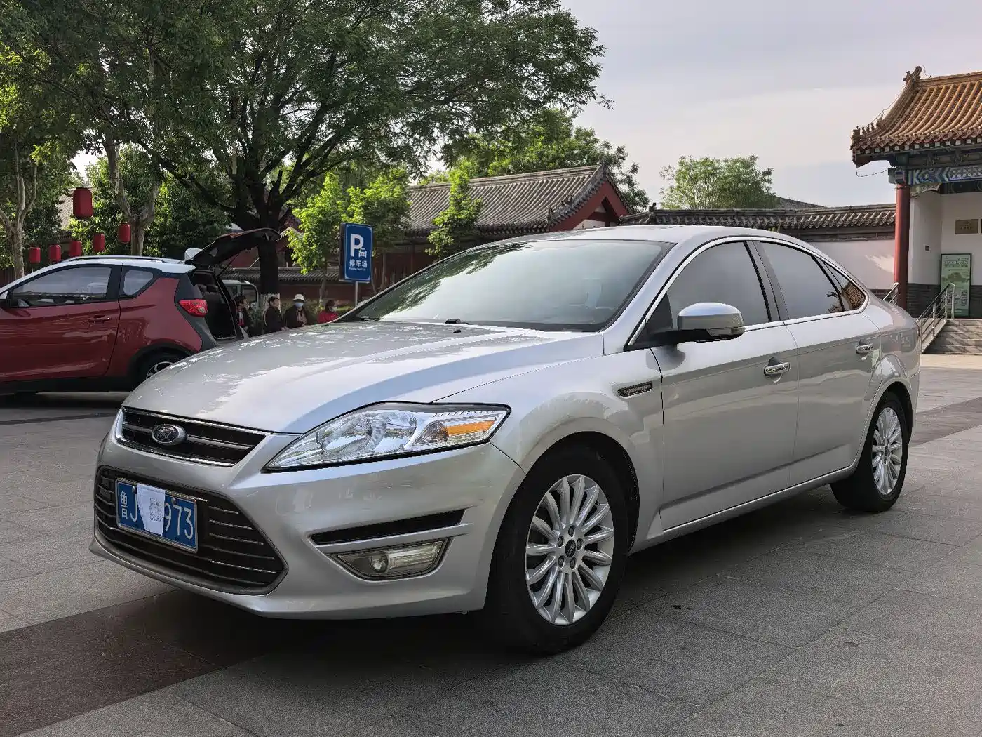 Ford Mondeo Zhisheng 2013 2011 2.0L GTDi200 Fashion