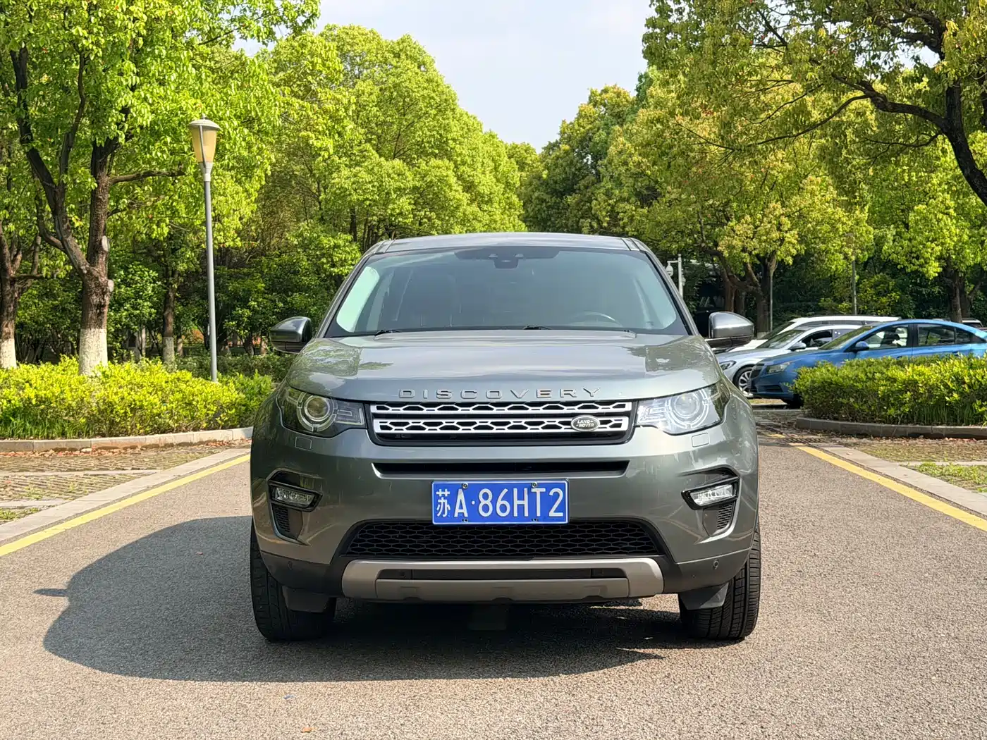 Land Rover Discovery Sport 2019 240PS HSE Edition China V фото 2