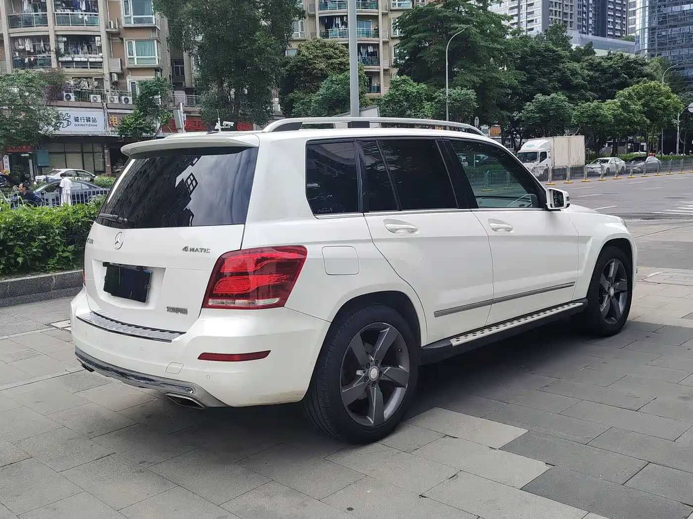 Mercedes-Benz GLK-Class 2013 GLK 300 4MATIC Dynamic Sunroof фото 5